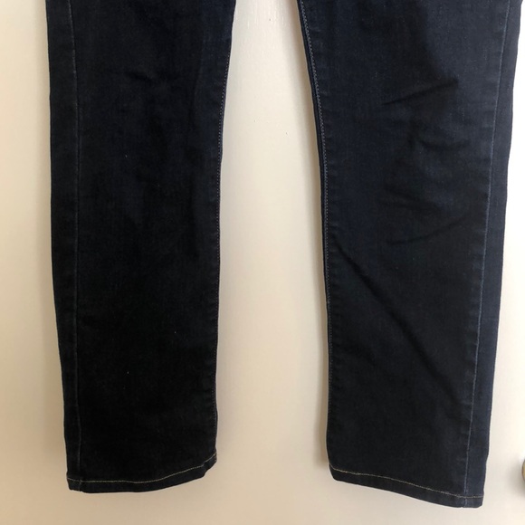 Levi’s 712 Slim Jeans in Dark Indigo - Picture 5 of 7